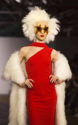 London, UK. 19 09 2015. London Fashion Week runway show of designer Gareth Pugh at the BFC Show Space in Brewer Street. London Fashion Week, Gareth Pugh, London, UK 