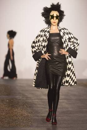 London, UK. 19 09 2015. London Fashion Week runway show of designer Gareth Pugh at the BFC Show Space in Brewer Street. London Fashion Week, Gareth Pugh, London, UK 