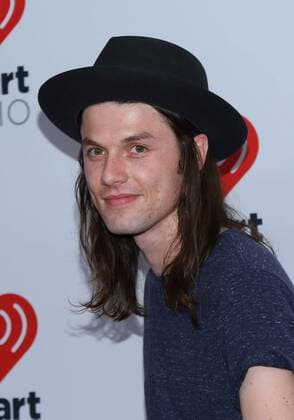 James Bay arrives for the iHeartRadio Music Festival at the MGM Festival Grounds in Las Vegas, Nevada on September 19, 2015.  LAV20150919093 JAMESxATOA