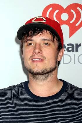 Josh Hutcherson bei der Ankuft zum iHeartRadio Music Festival am 18.09.2015 in Las Vegas 2015 iHeartRadio Music Festival Las Vegas 2015 in Las Vegas 