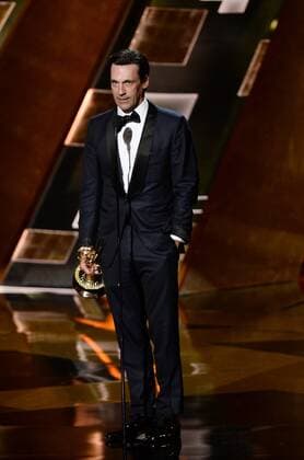 Actor Jon Hamm accepts the award for Outstanding Lead Actor in a Drama Series for Mad Men onstage during the 67th Primetime Emmy Awards in the Microsoft Theater in Los Angeles on September 20, 2015.  LAP20150920816 KENxMATSUI