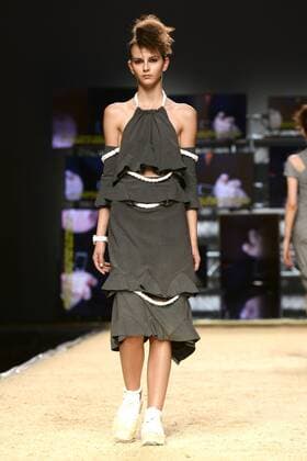 Model bei der Maria ke Fisherman Fashion Show auf der Mercedes-Benz Fashion Week Madrid Spring Summer 2016. Madrid, 20.09.2015 Maria ke Fisherman Model 