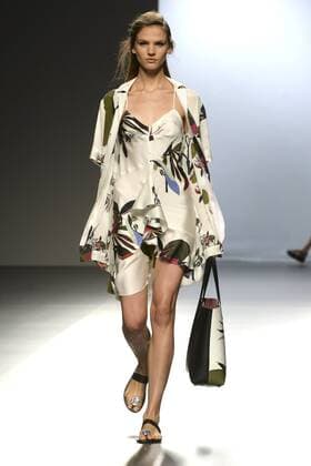 Model bei der Juan Vidal Fashion Show auf der Mercedes-Benz Fashion Week Madrid Spring Summer 2016. Madrid, 21.09.2015 Juan Vidal Model 