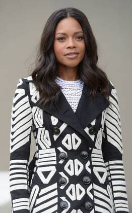 British actress Naomie Harris attends Burberry Prorsum s Spring Summer 2016 catwalk show in London on September 21, 2015.  LON20150921119 RUNExHELLESTAD