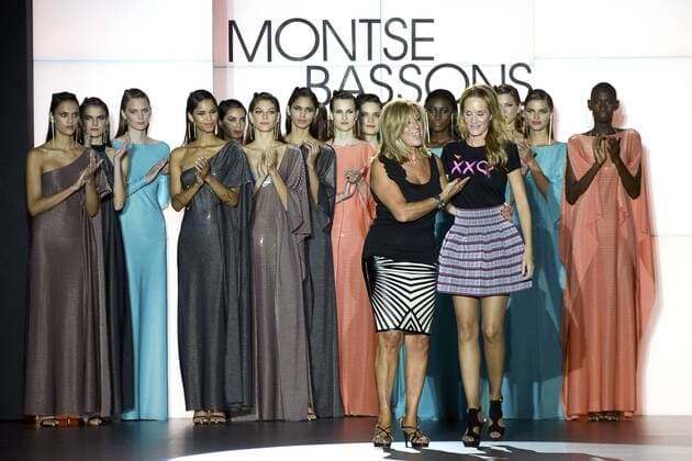Montse Bassons mit Models bei der Basmar by Montse Bassons Fashion Show auf der Mercedes-Benz Fashion Week Madrid Spring Summer 2016. Madrid, 21.09.2015 Montse Bassons mit Models 