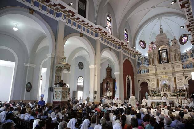 Sept. 22, 2015 - Mexico - G22091505. JPG.SANTIAGO, Cuba. Pope Papa-Francisco.- El Papa Francisco celebra una misa en la Basilica Menor del Santuario de Nuestra Senora de la Caridad del Cobre, durante el ultimo dia de su visita a Cuba; el martes 22 de septiembre de 2015. Foto: Agencia EL UNIVERSAL Luis Cortes RML Mexico  - ZUMAu78_