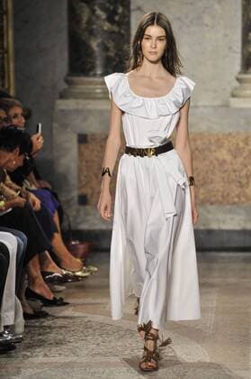 ENTERTAINMENT MODE Mailand Fashion Week - Blugirl Modenschau Milan Fashion Week, Women Spring Summer 2016. Milano, Moda Donna, Primavera Estate 2016. BLUGIRL catwalk Pictured: models  RiccardoxGiordano Fotosicki