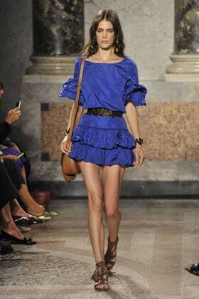 ENTERTAINMENT MODE Mailand Fashion Week - Blugirl Modenschau Milan Fashion Week, Women Spring Summer 2016. Milano, Moda Donna, Primavera Estate 2016. BLUGIRL catwalk Pictured: models  RiccardoxGiordano Fotosicki