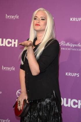 Sarah Knappik beim InTouch Icons & Idols Lifestyle-Event im Medienhafen. Düsseldorf, 24.09.2015 Foto:xO.xHausenx xFuturexImage