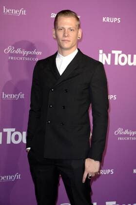 Lewi Morgan (Rixton) beim InTouch Icons & Idols Lifestyle-Event im Medienhafen. Düsseldorf, 24.09.2015 Foto:xO.xHausenx xFuturexImage