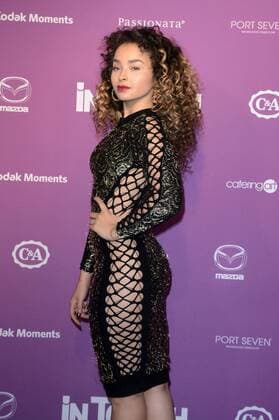 Ella Eyre beim InTouch Icons & Idols Lifestyle-Event im Medienhafen. Düsseldorf, 24.09.2015 Foto:xO.xHausenx xFuturexImage