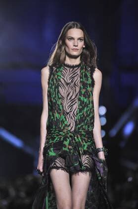 Milan Fashion Week, Women Spring Summer 2016. Milano, Moda Donna, Primavera Estate 2016. VERSACE catwalk Pictured: Models  RiccardoxGiordanox Fotosicki
