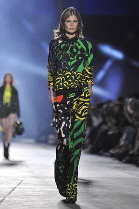 Milan Fashion Week, Women Spring Summer 2016. Milano, Moda Donna, Primavera Estate 2016. VERSACE catwalk Pictured: Models  RiccardoxGiordanox Fotosicki