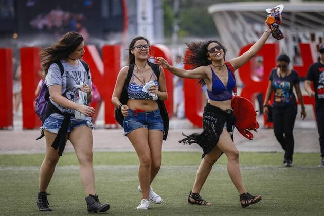 RIO DE JANEIRO, Brazil - 09 26 2015: ROCK IN RIO 2015 - Opening of the Gates and input from the public during the 6th of Rock in Rio 2015.  Andr?xHorta