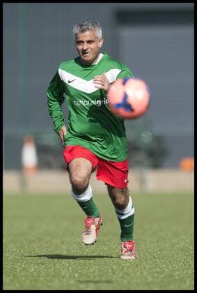 . 27 09 2015. Brighton, United Kingdom. Labour v Lobby Football Match at the American Express Community Stadium on day 1 of the Labour Conference in Brighton. Pictured is Sadiq Khan playing for Labour.  xBenxStevensx xi-Imagesx IIM-11108-0003