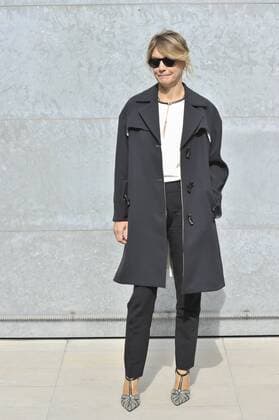 ENTERTAINMENT CELEBRITIES Mailand Fashion Week - Prominenz bei Giorgio Armani Modenschau Milan Fashion Week, Women Spring Summer 2016. Milano, Moda Donna, Primavera Estate 2016. GIORGIO ARMANI front row Pictured: Margherita Buy  RiccardoxGiorrdanox Fotosicki