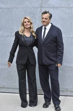 ENTERTAINMENT CELEBRITIES Mailand Fashion Week - Prominenz bei Giorgio Armani Modenschau Milan Fashion Week, Women Spring Summer 2016. Milano, Moda Donna, Primavera Estate 2016. GIORGIO ARMANI front row Pictured: Angelica e Gabriele Muccino  RiccardoxGiorrdanox Fotosicki