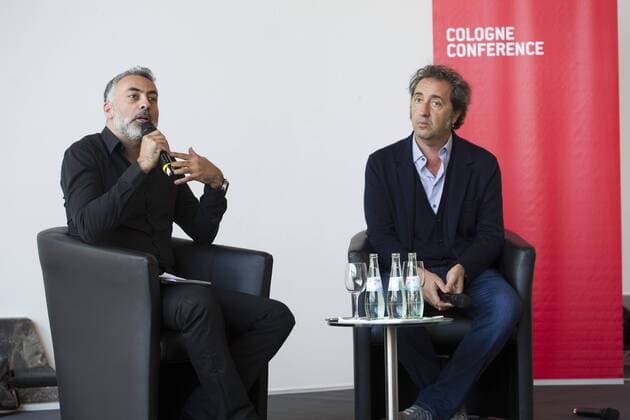 von links: Dominico La PORTA, Journalist, Filmjournalist, Paolo SORRENTINO, ITA, Regisseur, Schriftsteller, Autor, Werkstattgespraeche im Rahmen der Cologne Conference in Koeln, 01.10.2015.
