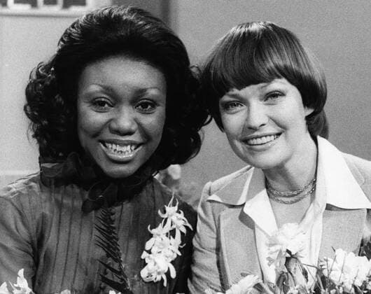 Elftraud - auch Elfi - von Kalckreuth als Moderatorin mit Gaststar Felicia Weathers in der ZDF Sendung Ihr Musikwunsch am 18.03.1978. Copyright: Roba RobaxArchiv UnitedArchives00280