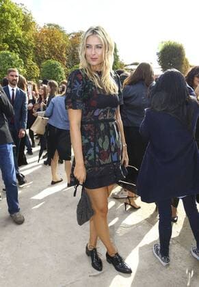 Maria Sharapova CELEBRITES : Modenschau Valentino - Pret a Porter Printemps Ete 2016 - 06 10 2015 GwendolineLeGoffx 