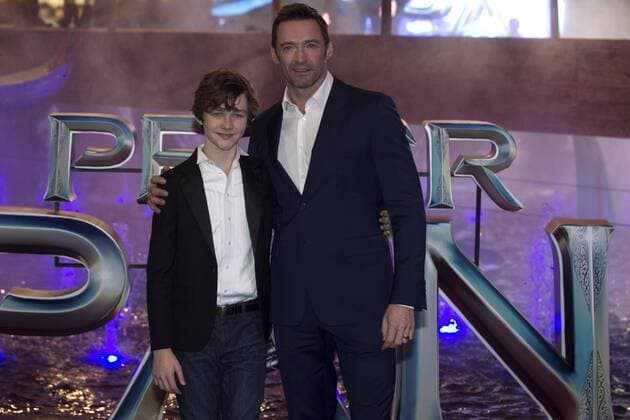 MEXICO CITY, Oct. 6, 2015 -- Actors Hugh Jackman (R) and Levi Miller (L), pose during the red carpet of the movie Pan , in Mexico City, capital of Mexico, on Oct. 6, 2015. Alejandro Ayala) (da) (sp) MEXICO-MEXICO CITY-CINEMA-PAN e AlejandroxAyala 