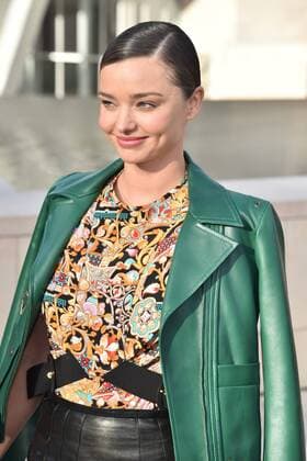 Miranda Kerr CELEBRITES : Modenschau Louis Vuitton - Pret a Porter Printemps Ete 2016 - 07 10 2015 LIONELURMANx 