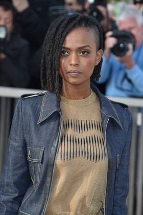 Kelela CELEBRITES : Modenschau Louis Vuitton - Pret a Porter Printemps Ete 2016 - 07 10 2015 LIONELURMANx 