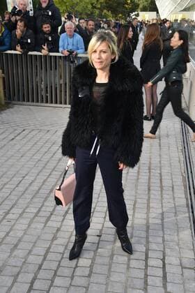 Marina Fois CELEBRITES : Modenschau Louis Vuitton - Pret a Porter Printemps Ete 2016 - 07 10 2015 LIONELURMANx 