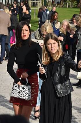 Adele Exarchopoulos CELEBRITES : Modenschau Louis Vuitton - Pret a Porter Printemps Ete 2016 - 07 10 2015 LIONELURMANx 