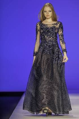 BELO HORIZONTE, MG - 06 10 2015: MINING TREND AUTUMN WINTER 2016 - Model for parade Grife FABIANA MILAZZO in the 17th edition of Trend Autumn Winter Mines 2016 06 to October 09 at Expominas - Avenida Amazonas, 6030 - Gameleira - BH -. MG.  Mour?oxPanda