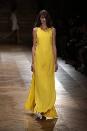 A model takes to the catwalk during the presentation of Yde s collection as part of the 2016 Spring-Summer ready-to-wear Fashion Week in Paris, on October 7, 2015.  PAR20151007110 MAYAxVIDON-WHITE