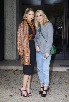 Lea Seydoux et Camille Seydoux CELEBRITES : Modenschau Miu Miu - Pret a Porter Printemps Ete 2016 - 07 10 2015 GwendolineLeGoffx 