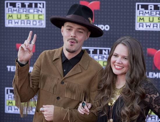 Oct. 8, 2015 - Los Angeles, California, U.S - Jesse & Joy on the Red Carpet of the Latin American Music Awards held on Thursday October 8, 2015 at the Dolby Theatre in Hollywood, California. Los Angeles U.S. - ZUMAp124