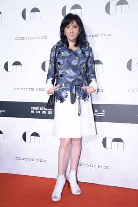 SHANGHAI, CHINA - OCTOBER 12: (CHINA OUT) Actress Carina Lau attends the Comme Moi Fashion Show on October 12, 2015 in Shanghai, China.  CFP474265425
