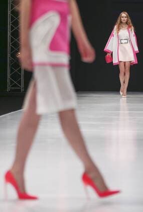 MOSCOW, RUSSIA. OCTOBER 13, 2015. Models wear creations by Valentin Yudashkin during a catwalk show at the 34th Moscow Fashion Week, in Gostiny Dvor. Sergei Bobylev TASS  TS00FC0C