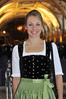 Magdalena Neuner Bayerische Verdienstorden Verleihung Antiquarium der Residenz München München 14. Oktober 2015