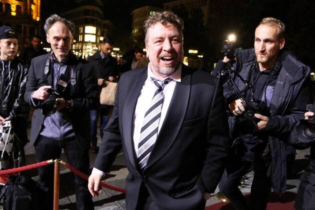 16.10.2015, Frankfurt, Alte Oper, roter Teppich, red Carpet Verleihung des Hessischen Film- und Kinopreises 2015 Schauspieler Armin Rohde auf dem roten Teppich