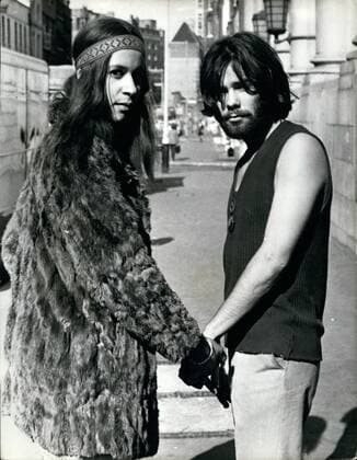 1962 - Piccadilly Hippies Appear At Bow Street: Hippy squatters who took over 144 Piccadilly last week fined up to 10 each yesterday when they appeared at Bow Street. Photo shows Richard Jaasun, 20, with a friend after being fined 10 at Bow Street yesterday for using threatening behaviour at 144 Piccadilly. - ZUMAk09_