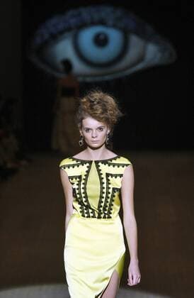 Oct. 17, 2015 - Kiev, Ukraine - A model presents a creation by Ukrainian designer JULIA AYSINA during the Ukrainian Fashion Week in Kiev, Ukraine, 17 October 2015. The event presents Spring Summer 2016 collections by Ukrainian and international designers from 14 to 20 October. Kiev Ukraine - ZUMAg194
