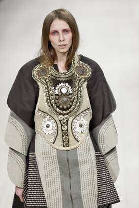 Oct. 18, 2015 - Kiev, Ukraine - A model presents a creation by Ukrainian KIR-KHARTLEY during the Ukrainian Fashion Week in Kiev, Ukraine, 18 October 2015. The event presents Spring Summer 2016 collections by Ukrainian and international designers from 14 to 20 October. Kiev Ukraine - ZUMAg194