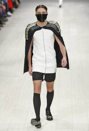 Oct. 18, 2015 - Kiev, Ukraine - A model presents a creation by designer Yauheniya Belskaya during the Ukrainian Fashion Week in Kiev, Ukraine,18 October 2015. The event presents Spring Summer 2016 collections by Ukrainian and international designers from 14 to 20 October. Kiev Ukraine  - ZUMAn230