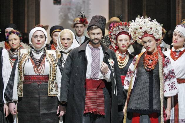 Oct. 18, 2015 - Kiev, Ukraine - Models in traditional ethnic ukrainian clothing presents a creation at presentation project VYTOKY (ORIGINS),devoted Ukrainian traditional culture,during the Ukrainian Fashion Week in Kiev, Ukraine,18 October 2015. The event presents Spring Summer 2016 collections by Ukrainian and international designers from 14 to 20 October. Kiev Ukraine - ZUMAg194