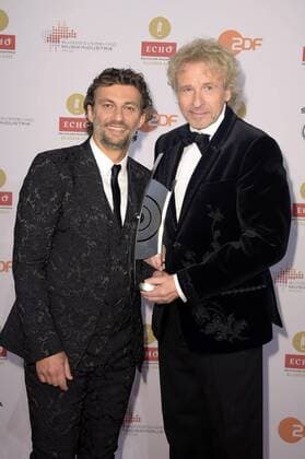 Jonas Kaufmann und Thomas Gottschalk beim Echo Klassik 2015 im Konzerthaus. Berlin, 18.10.2015 Foto:xFredericx xFuturexImage