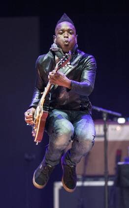Oct 17, 2015 - Raleigh, North Carolina, U.S. - Guitarist CAPTAIN KIRK DOUGLAS of the band THE ROOTS performs live as part of the inaugural 2015 American Roots Music and Arts Festival that took place at the Walnut Creek Amphitheatre. Raleigh U.S. - ZUMAm78_
