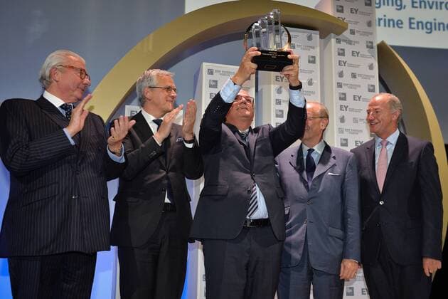 - BRUSSELS, BELGIUM: Baron Paul Buysse, Chairman of Bekaert,Vice-Prime Minister and Minister of Employment, Economy and Consumer Affairs Kris Peeters, Deme CEO Alain Bernard, Ackermans and van Haaren CEO Baron Luc Bertrand and Rudi Braes pictured during the award ceremony for the 21st edition of Onderneming van het jaar (Dutch-speaking company of the year), Tuesday 20 October 2015, in Brussels.  DAVIDxSTOCKMAN 04724970