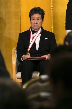 Prize winner Japanese painter Tadanori Yokoo attends the award ceremony for the 27th Praemium Imperiale Awards on October 21, 2015, Tokyo, Japan. The Praemium Imperiale awards are a global arts prize awarded annually since 1989 by the Japan Art Association in five disciplines (painting, sculpture, architecture, music and theatre film).  (gxta_praemiumimperialeceremony012)
