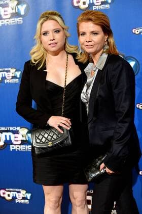 Caroline und Annette Frier ,l-r, kommt zur Verleihung des Deutschen Comedypreis 2015 am 20.10.2015 ins Coloneum in Köln.