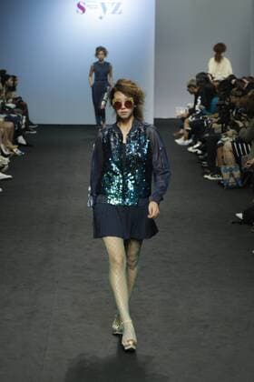 Oct. 21, 2015 - Seoul, South Korea - October 21, 2015 - South Korea, Seoul : Model catwalk on the runway during the Seoul Fashion Week 2016 S S S=YZ show at DDP in Seoul, South Korea. Seoul Fashion Week every march, october held on annual fashion show in South Korea. Seoul South Korea  - ZUMAn230