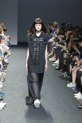 Oct. 21, 2015 - Seoul, South Korea - October 21, 2015 - South Korea, Seoul : Model catwalk on the runway during the Seoul Fashion Week 2016 KAAL E.SUKTAE show at DDP in Seoul, South Korea. Seoul Fashion Week every march, october held on annual fashion show in South Korea. Seoul South Korea  - ZUMAn230