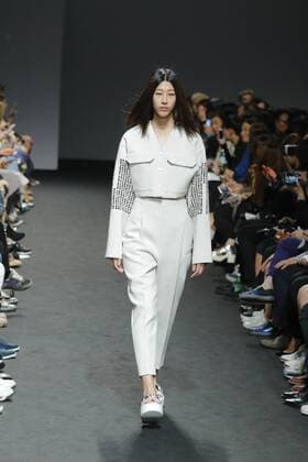 Oct. 21, 2015 - Seoul, South Korea - October 21, 2015 - South Korea, Seoul : Model catwalk on the runway during the Seoul Fashion Week 2016 KAAL E.SUKTAE show at DDP in Seoul, South Korea. Seoul Fashion Week every march, october held on annual fashion show in South Korea. Seoul South Korea  - ZUMAn230